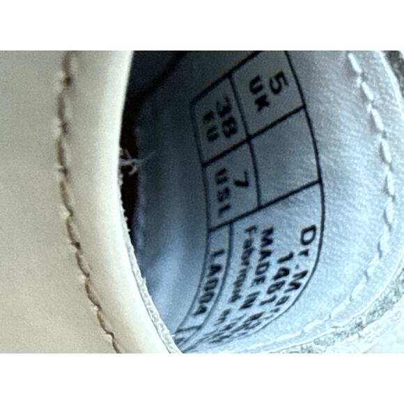 NWT Dr Martens 1461 Bow Smooth Leather Oxford Shoes Women's Size 38 7 White - Picture 7 of 7